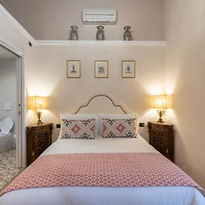Dimora Del Cardinale - Residenza D'epoca Guest house Florence